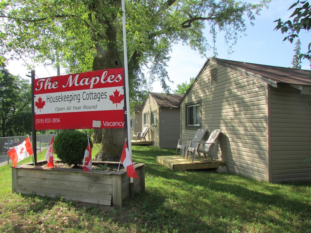 The Maples Cottages In Port Elgin Eksteriør billede