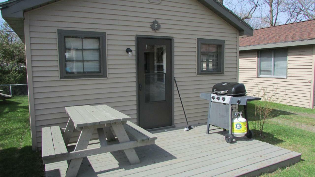 The Maples Cottages In Port Elgin Eksteriør billede