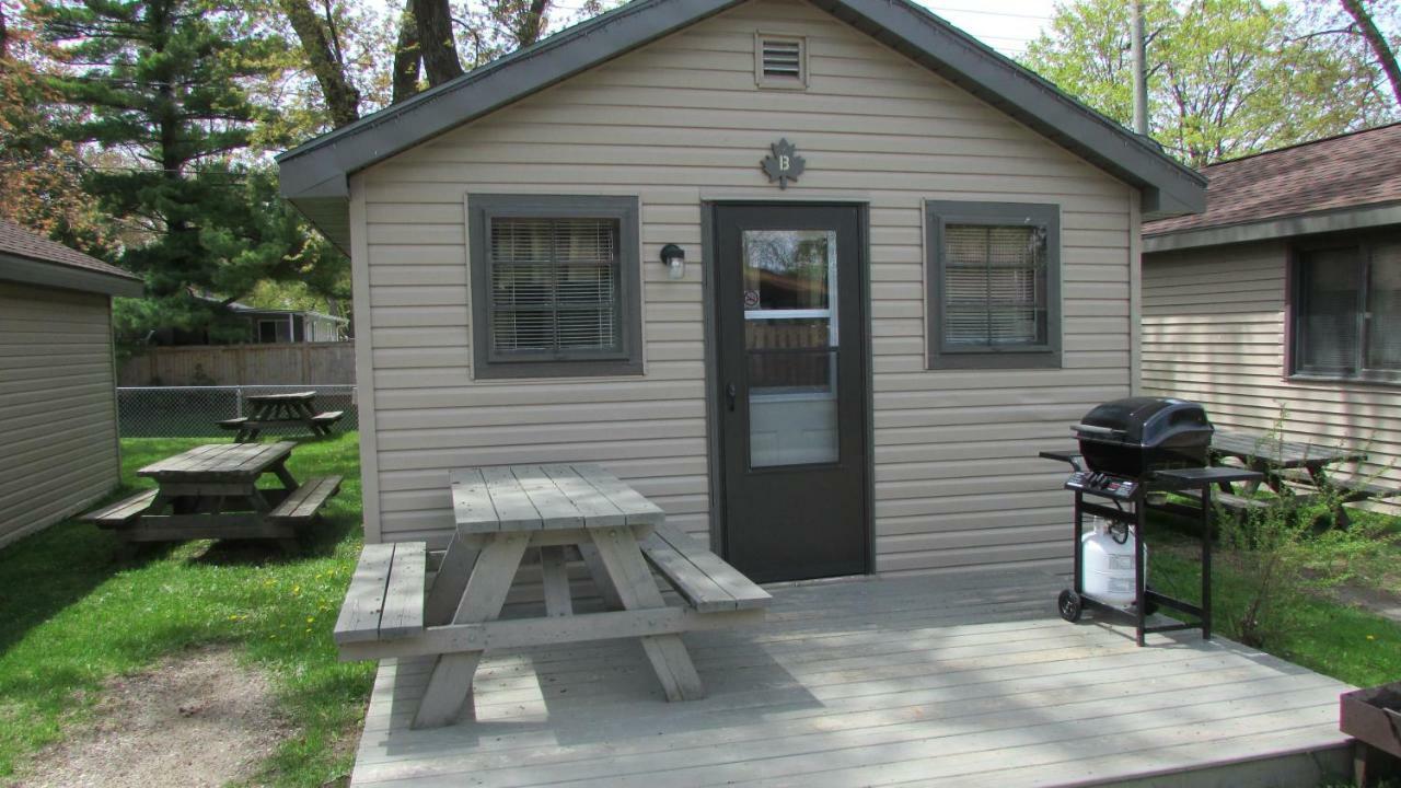 The Maples Cottages In Port Elgin Eksteriør billede